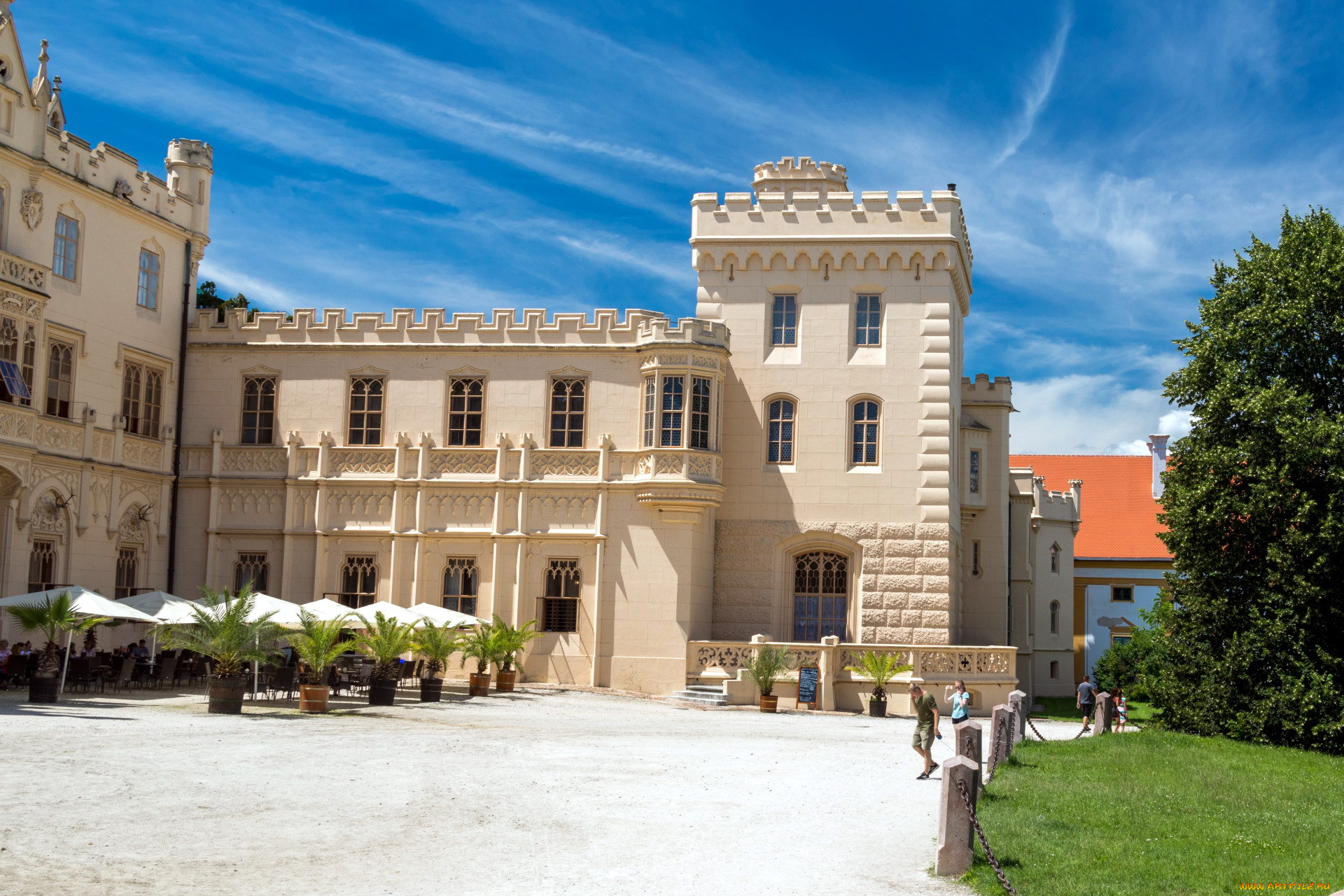 lednice castle, ,  , lednice, castle
